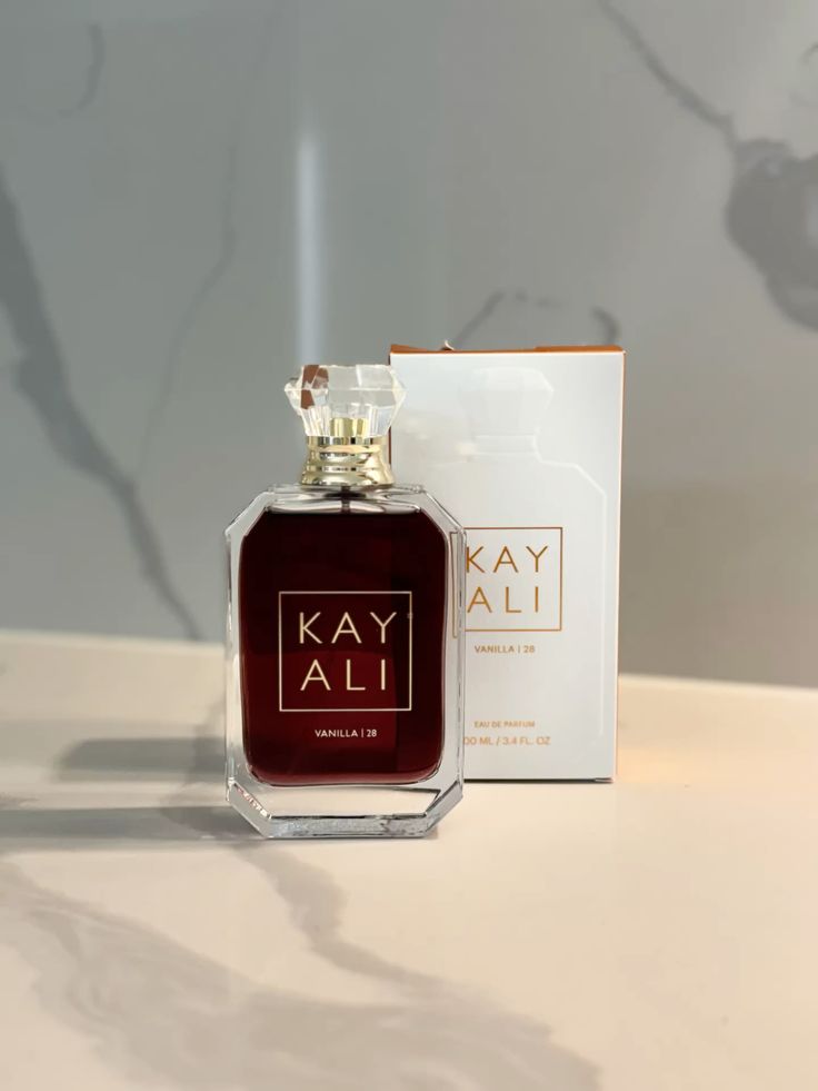 Kayali Vanilla 28  🍦