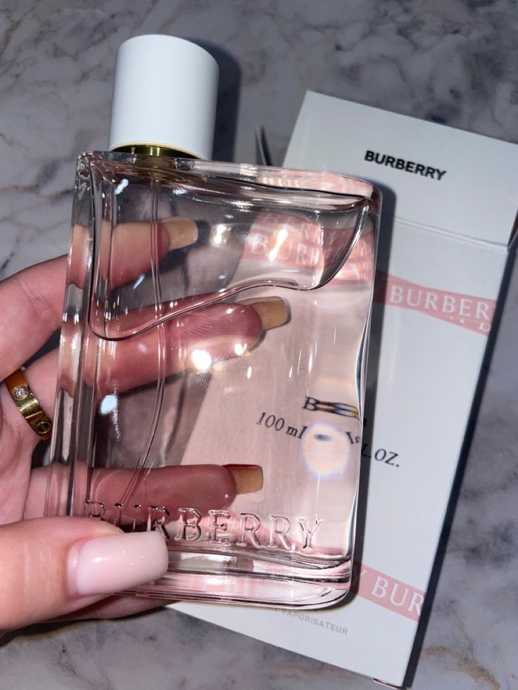 BURBERRY-Her Eau De Parfum